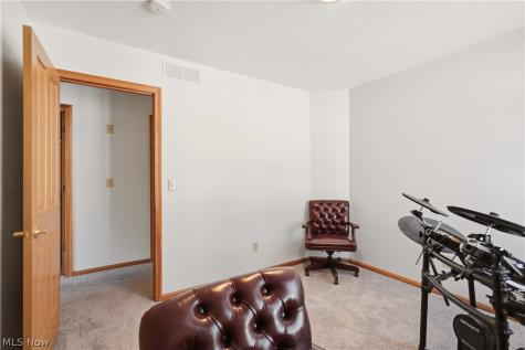 23135 Grist Mill Court Olmsted Falls OH 44138