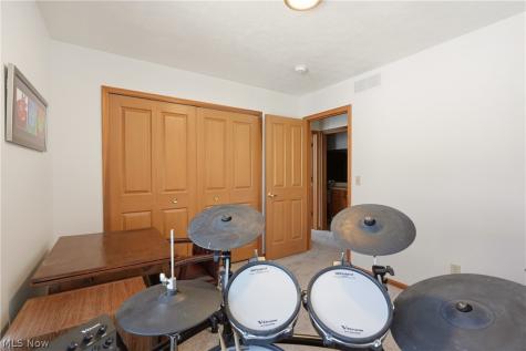 23135 Grist Mill Court Olmsted Falls OH 44138
