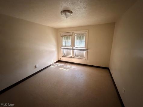 9321 Manor Avenue Cleveland OH 44104