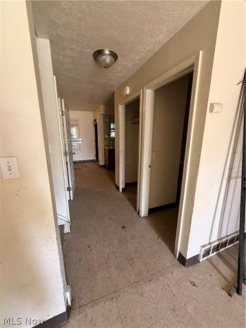 9321 Manor Avenue Cleveland OH 44104