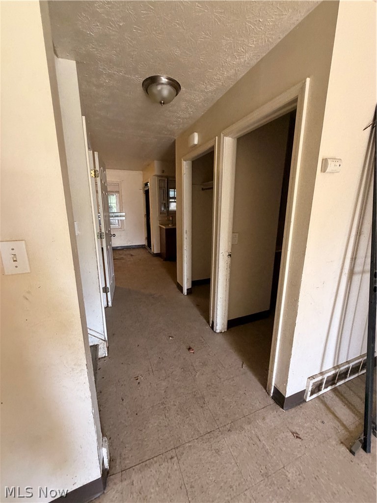 9321 Manor Avenue Cleveland OH 44104