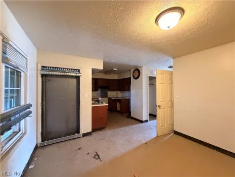 9321 Manor Avenue Cleveland OH 44104