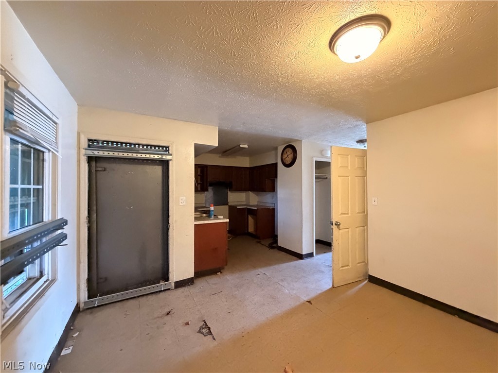 9321 Manor Avenue Cleveland OH 44104