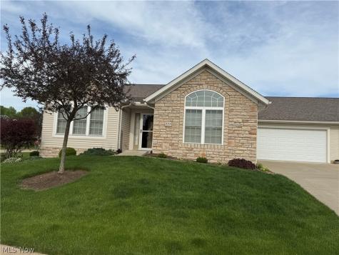 Woodbury Circle Dalton OH 44618