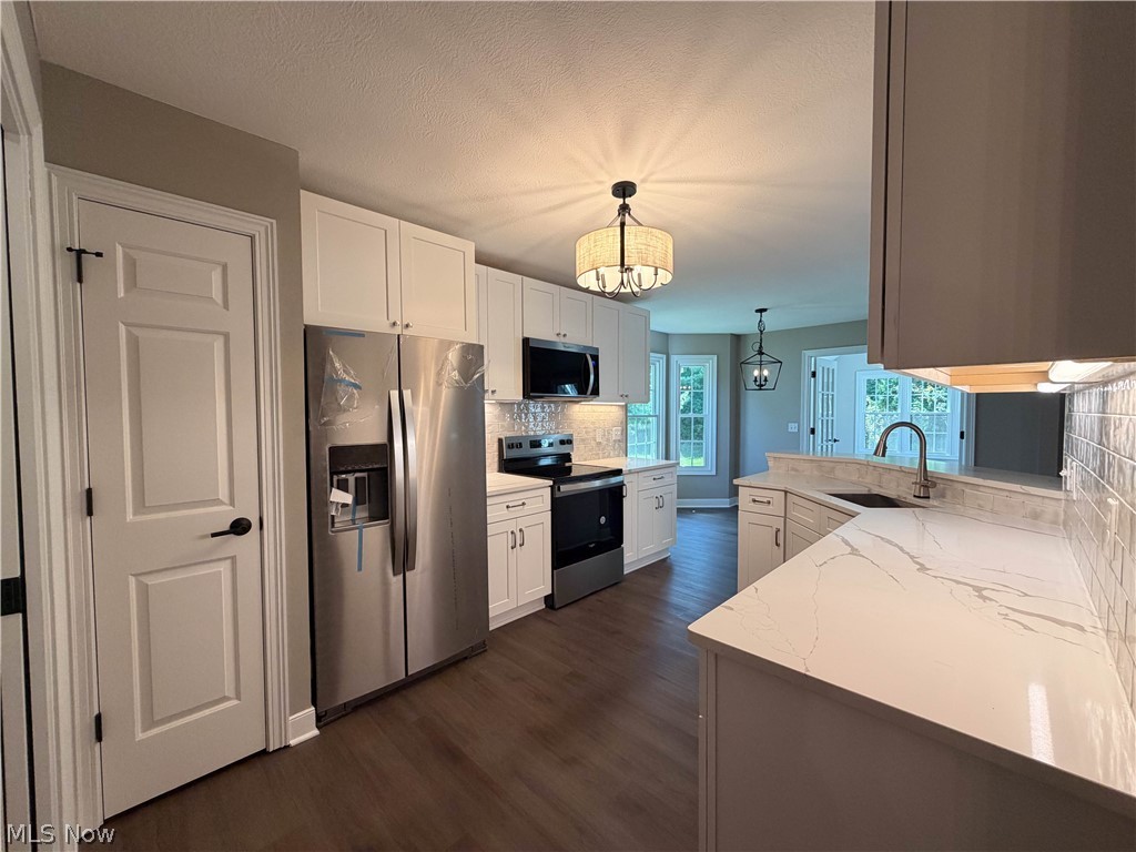 90 Lake Pointe Circle Canfield OH 44406