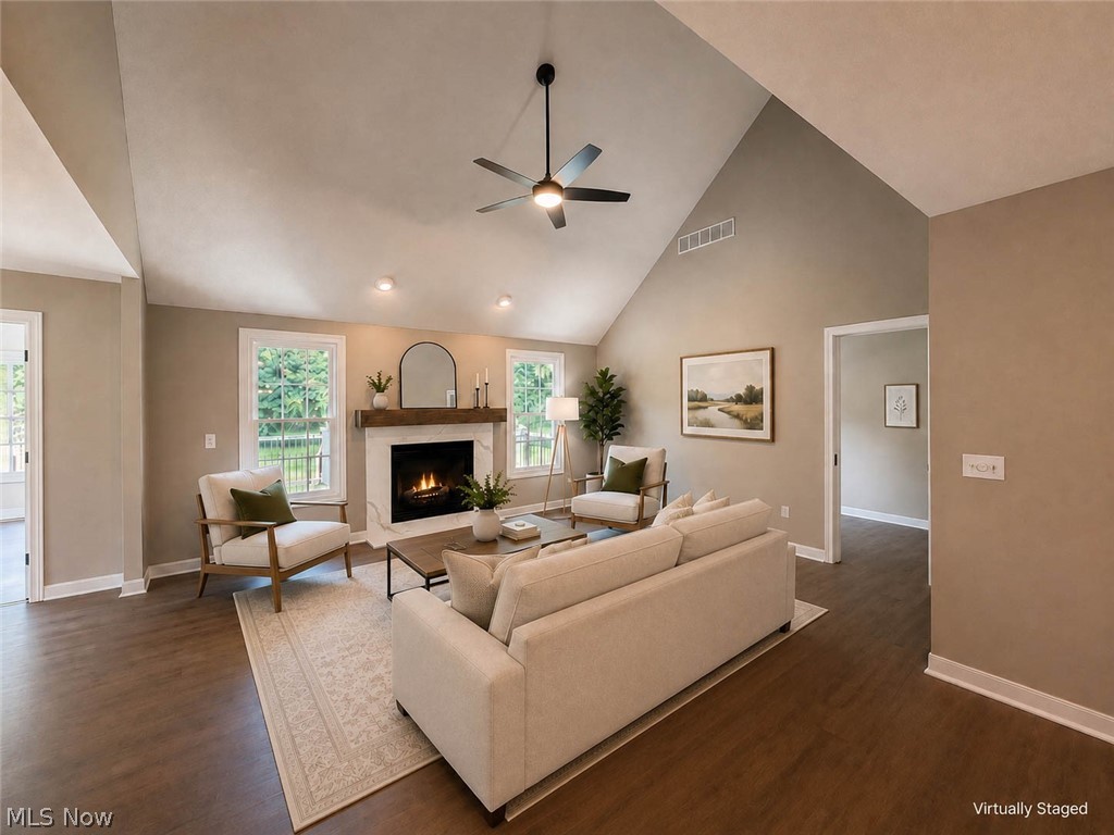 90 Lake Pointe Circle Canfield OH 44406