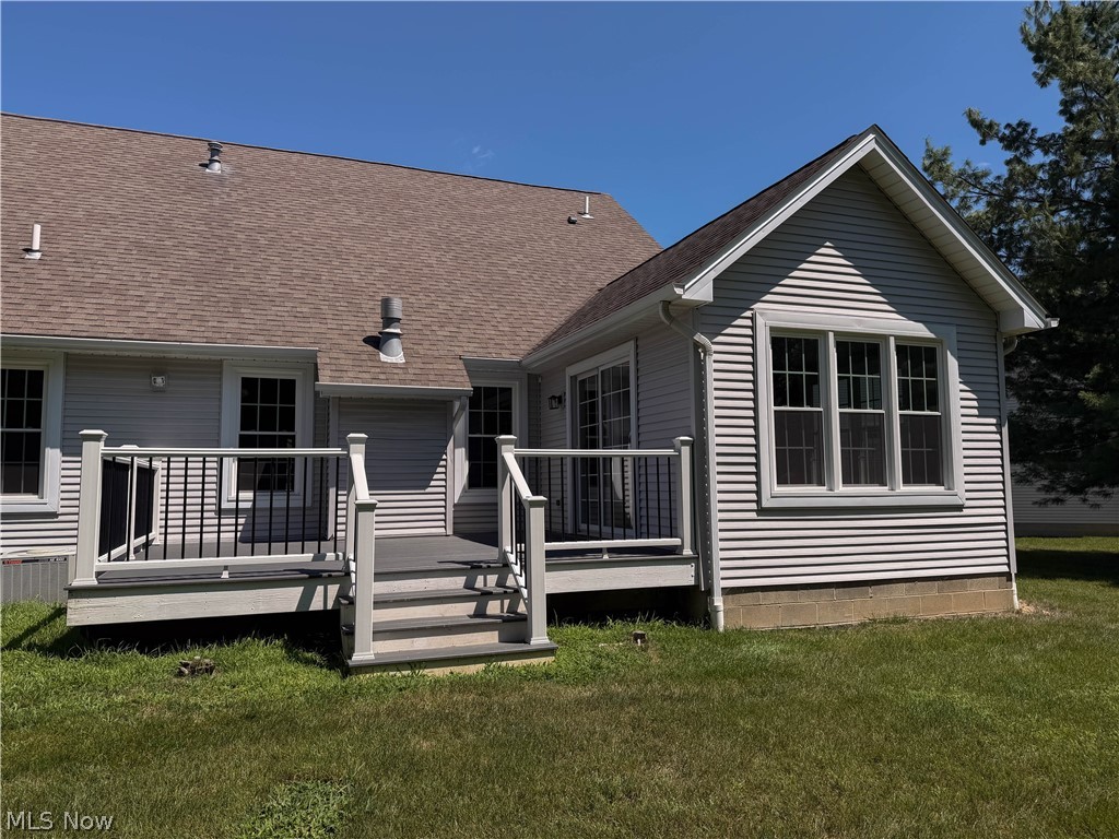 90 Lake Pointe Circle Canfield OH 44406
