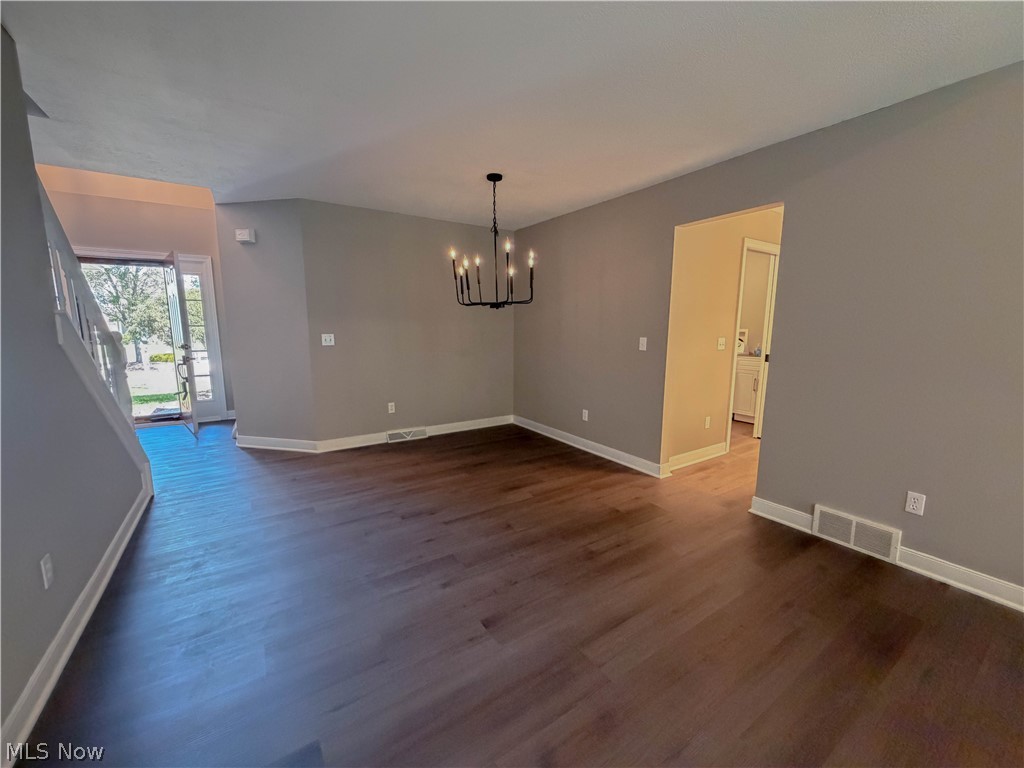 90 Lake Pointe Circle Canfield OH 44406