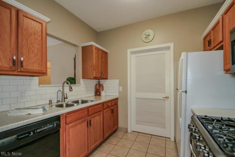 9683 Sylvan Lane Mentor OH 44060