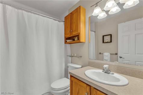 363 Northcoast Point Drive Eastlake OH 44095