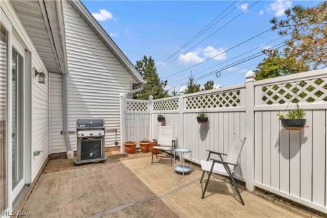 363 Northcoast Point Drive Eastlake OH 44095