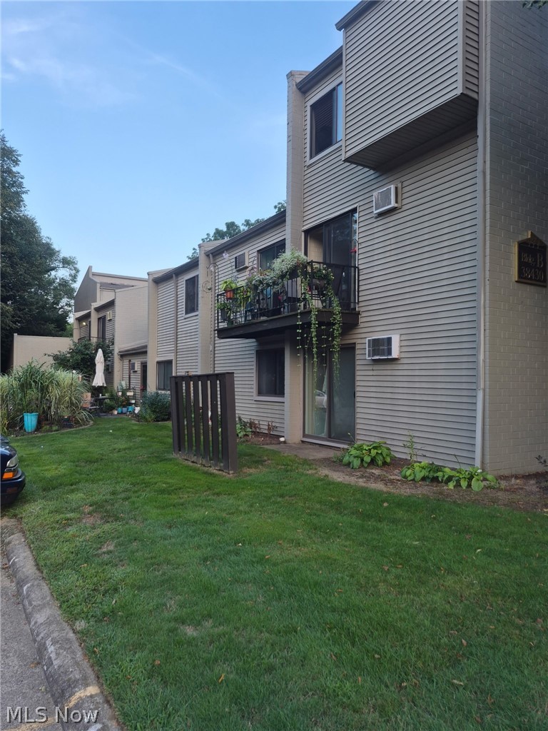 38465 North Lane Willoughby OH 44094
