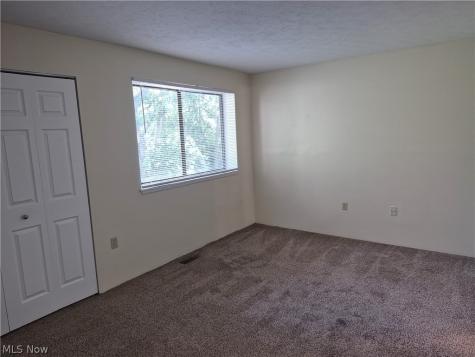 38465 North Lane Willoughby OH 44094