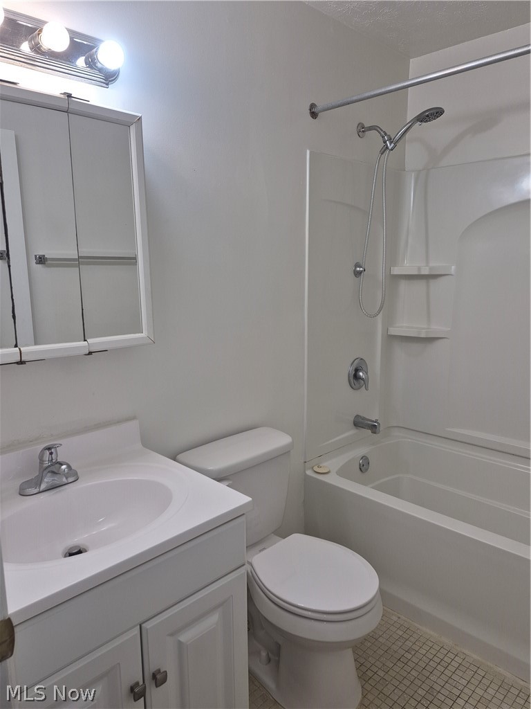 38465 North Lane Willoughby OH 44094