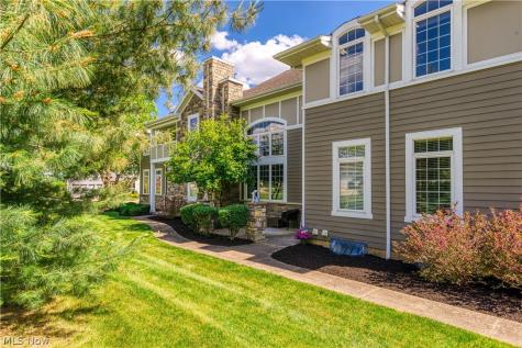 3721 Old Hickory Avenue NW Canton OH 44718