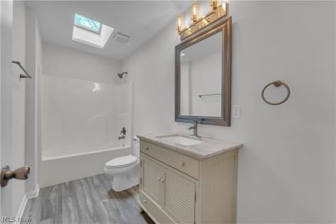 23219 Bennington Hamlet Circle Euclid OH 44123