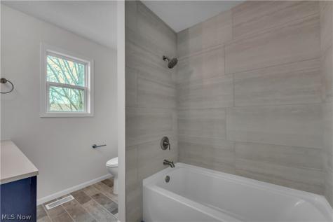 23219 Bennington Hamlet Circle Euclid OH 44123