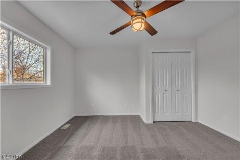 23219 Bennington Hamlet Circle Euclid OH 44123
