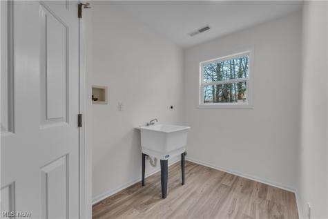 23219 Bennington Hamlet Circle Euclid OH 44123