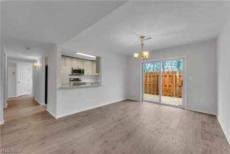 23219 Bennington Hamlet Circle Euclid OH 44123