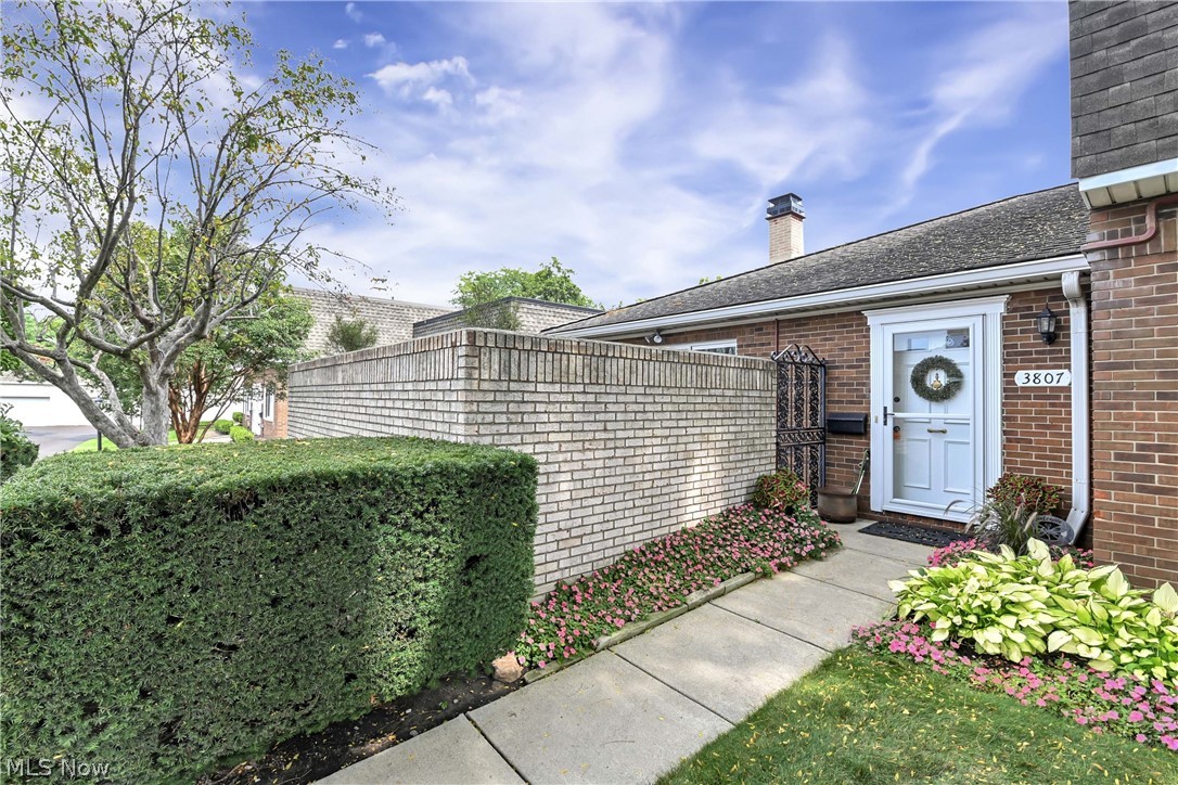 3807 Circlewood Court Fairview Park OH 44126