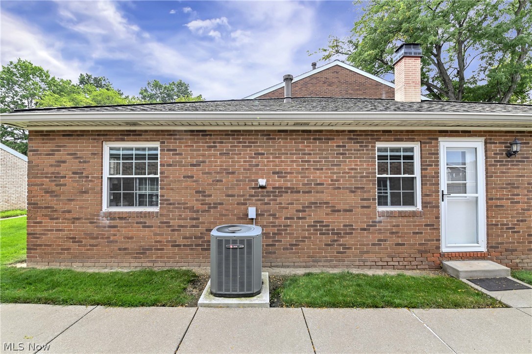 3807 Circlewood Court Fairview Park OH 44126