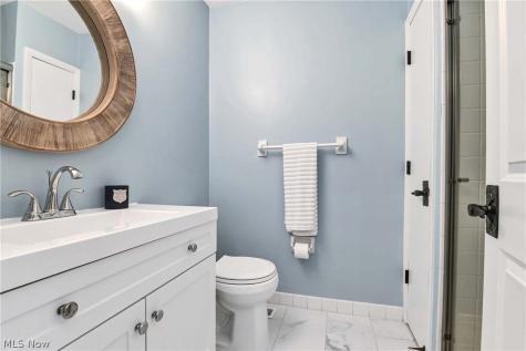 3807 Circlewood Court Fairview Park OH 44126