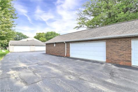 3807 Circlewood Court Fairview Park OH 44126
