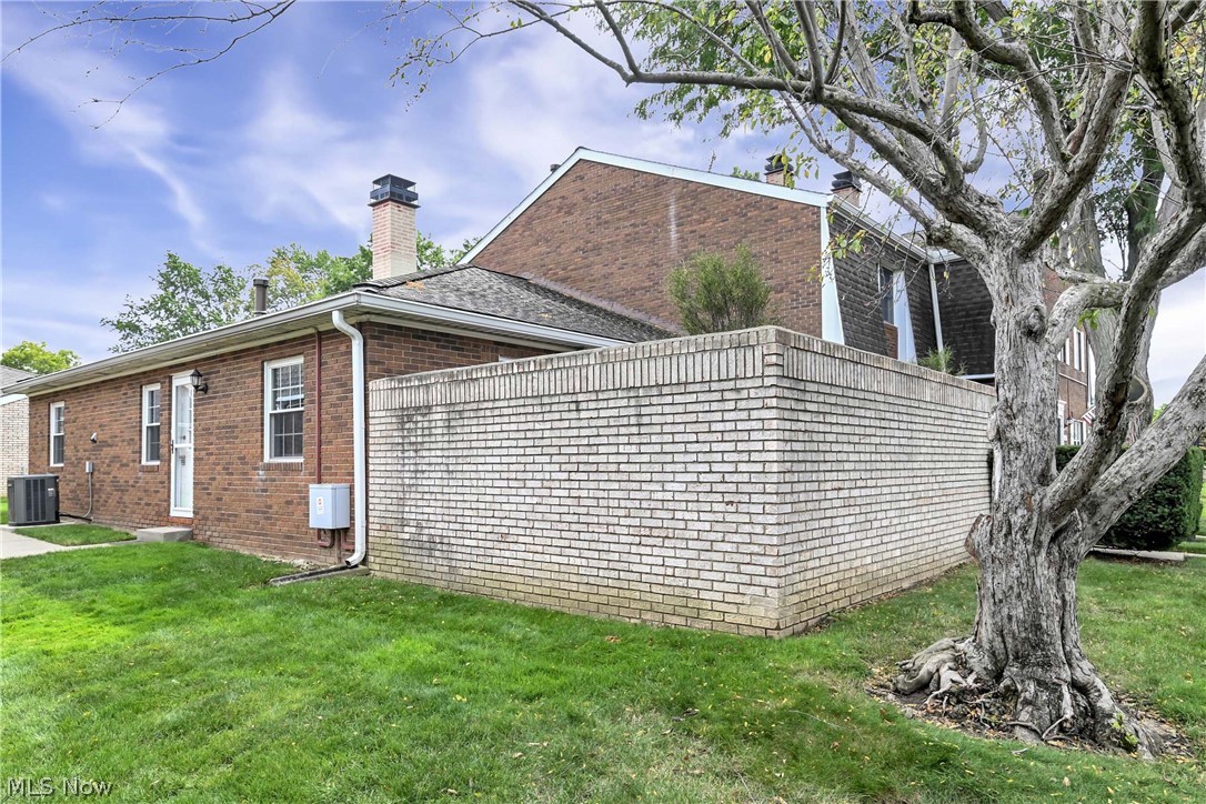 3807 Circlewood Court Fairview Park OH 44126