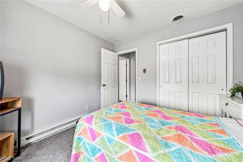9 Meadowlawn Drive Mentor OH 44060