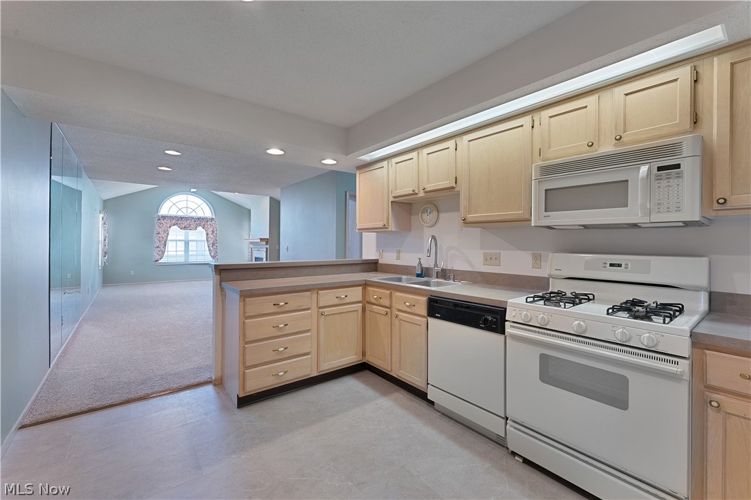 695 E Western Reserve Road Poland OH 44514