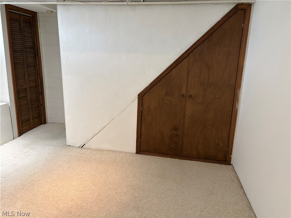 2748 Wooster Road Rocky River OH 44116