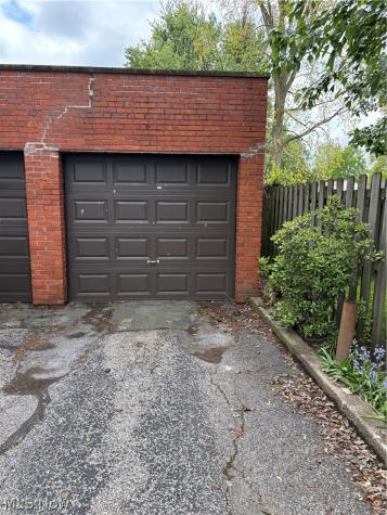 2748 Wooster Road Rocky River OH 44116