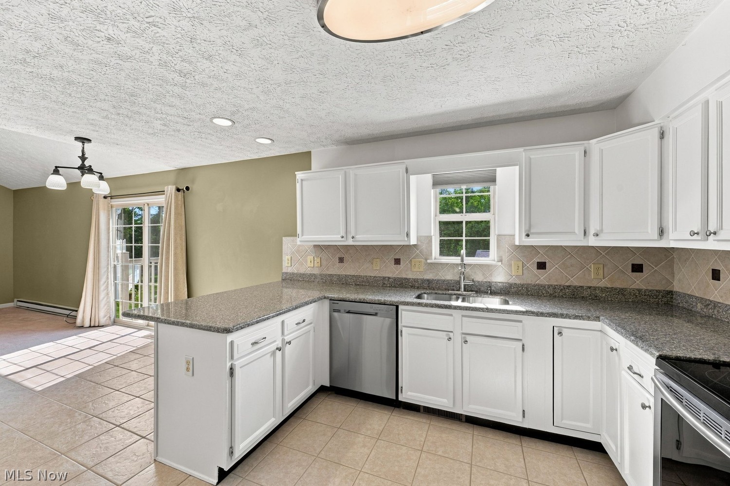 77 Falling Water Circle Munroe Falls OH 44262