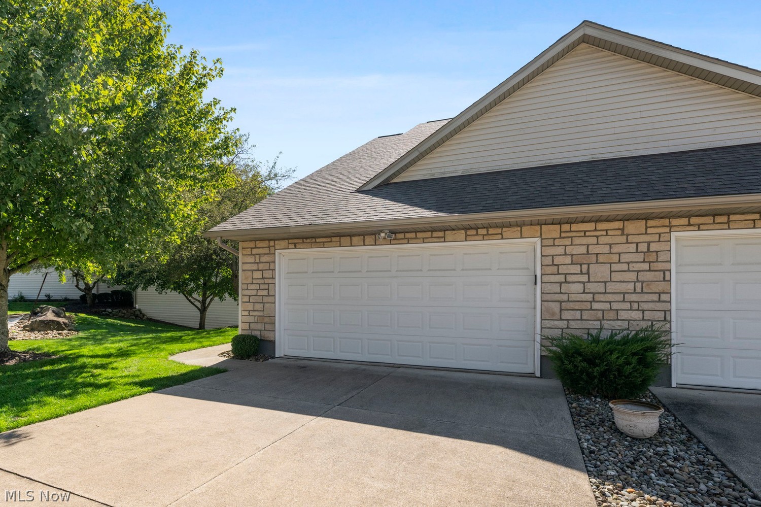 77 Falling Water Circle Munroe Falls OH 44262