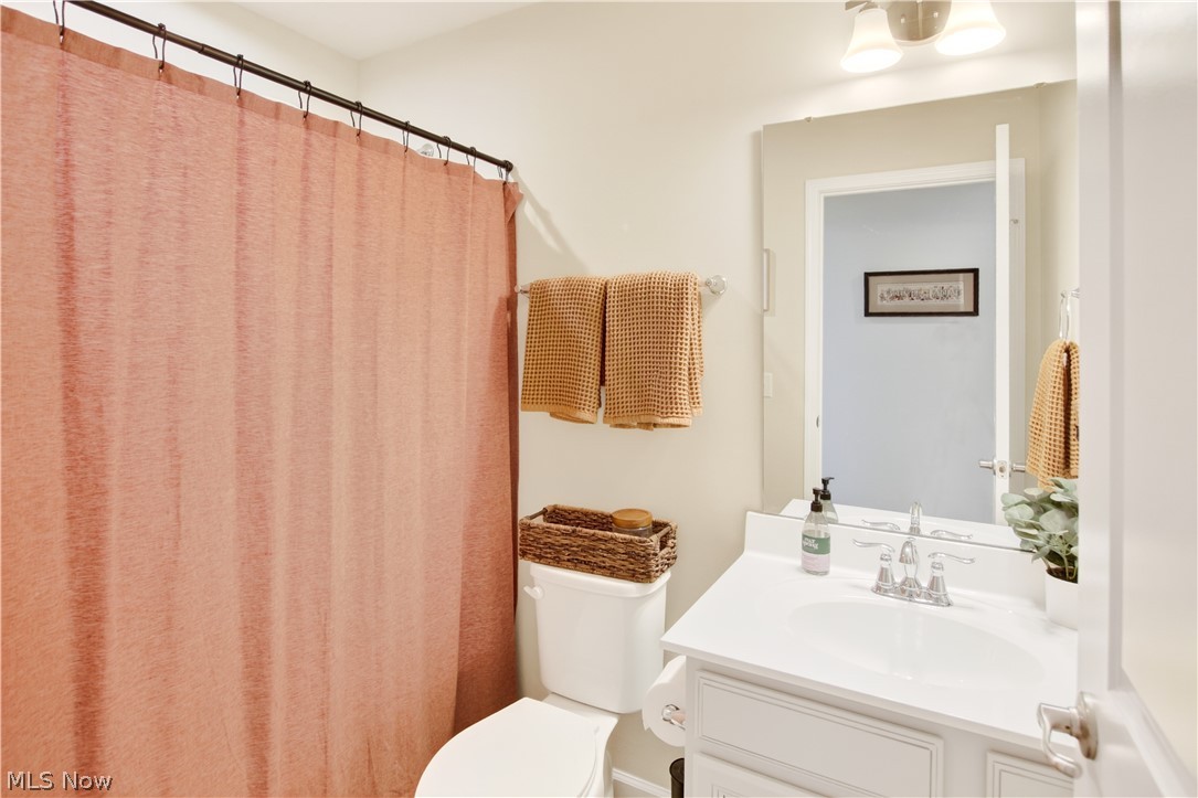 1195 Meadow Run Copley OH 44321