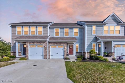 1195 Meadow Run Copley OH 44321
