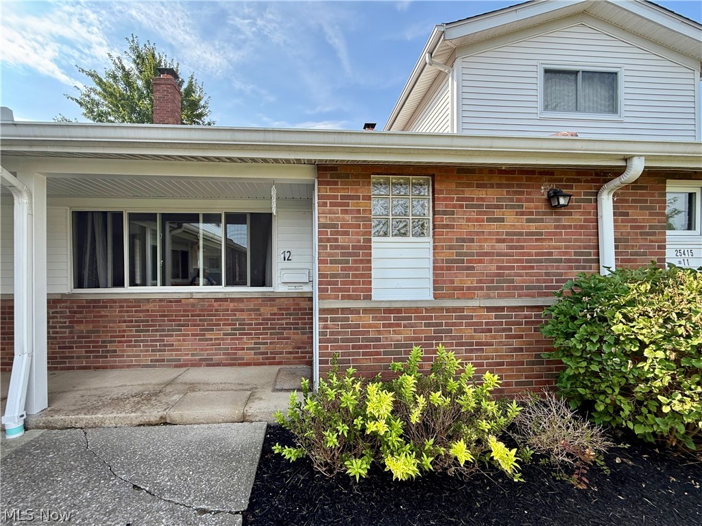25415 Clubside Drive North Olmsted OH 44070