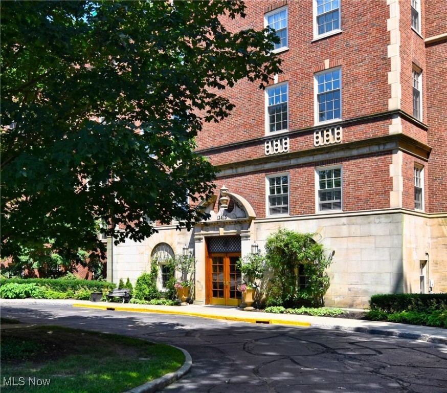 13415 Shaker Boulevard Shaker Heights OH 44120