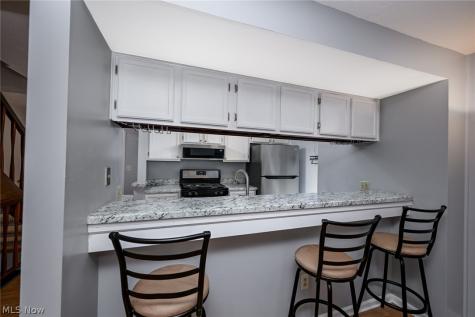 2942 Heatherwood Court Stow OH 44224