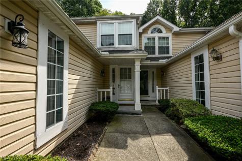 2942 Heatherwood Court Stow OH 44224