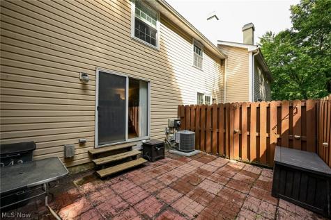 2942 Heatherwood Court Stow OH 44224