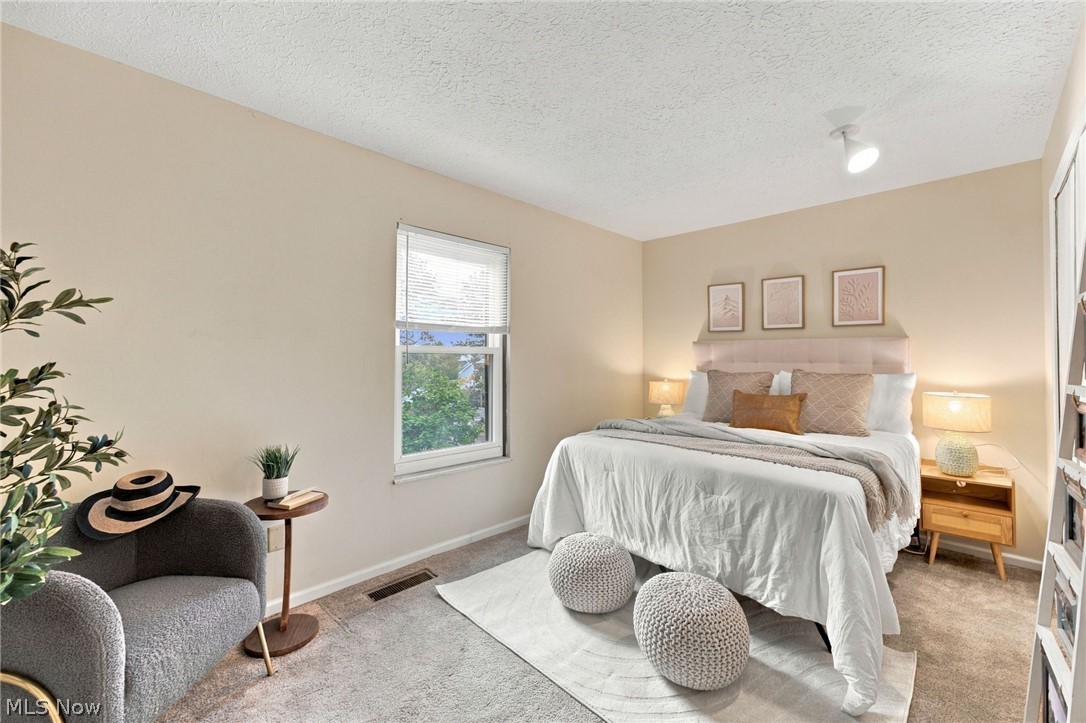 547 Center Avenue Cuyahoga Falls OH 44221