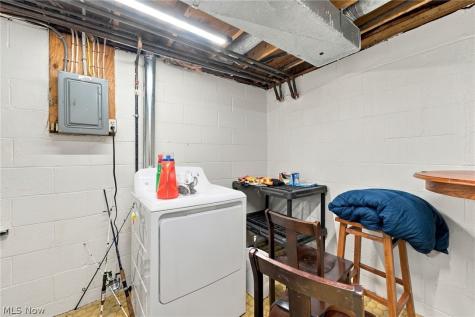 547 Center Avenue Cuyahoga Falls OH 44221