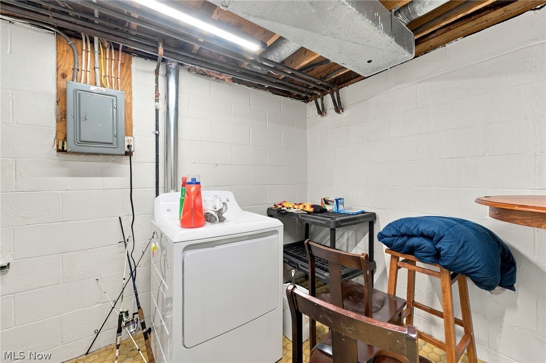 547 Center Avenue Cuyahoga Falls OH 44221