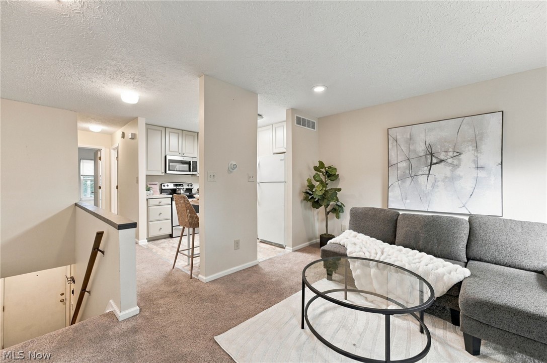 547 Center Avenue Cuyahoga Falls OH 44221