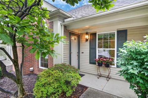 3179 Orchard Way Westlake OH 44145