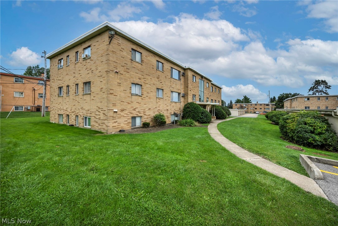 5200 Royalton Road North Royalton OH 44133