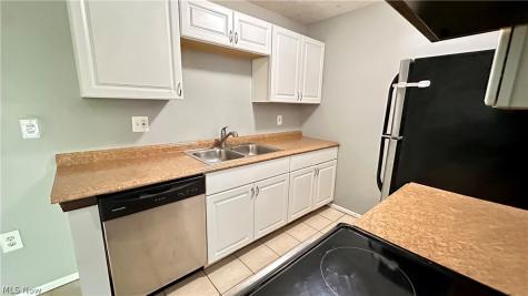 8557 N Akins Road North Royalton OH 44133