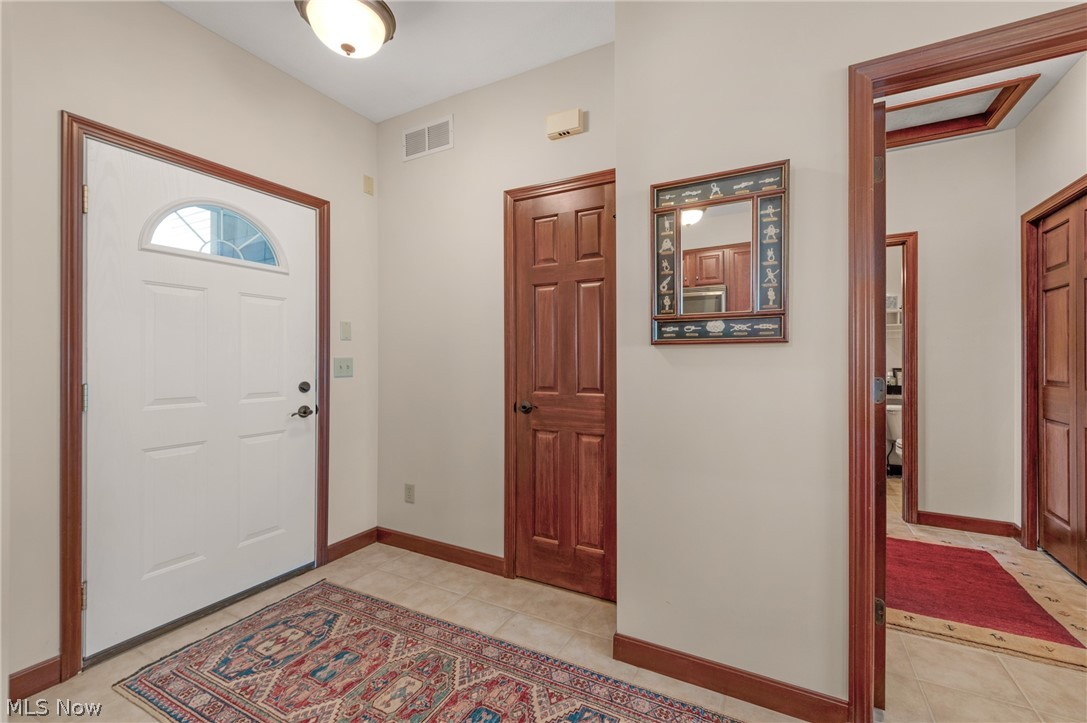 2972 Whispering Shores Drive Vermilion OH 44089